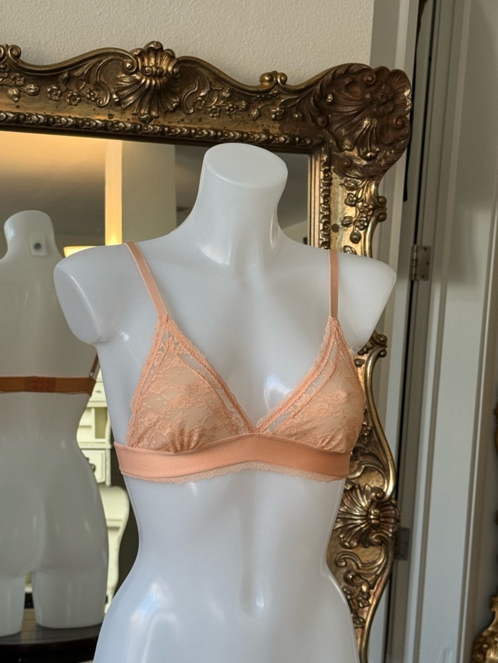 Delicate Lace Triangle Bralette - Peach